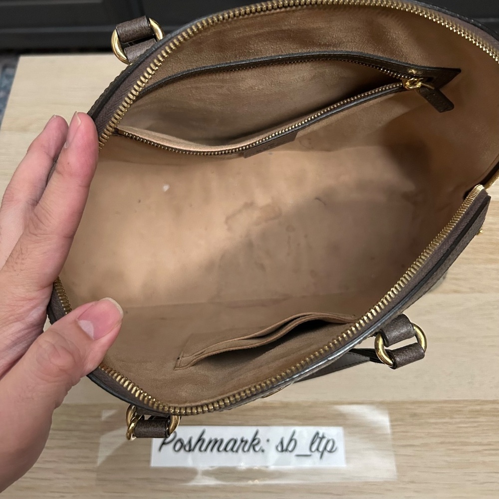 Authentic Gucci GG Supreme Medium Dome Ophidia Bag - Picture 6 of 6